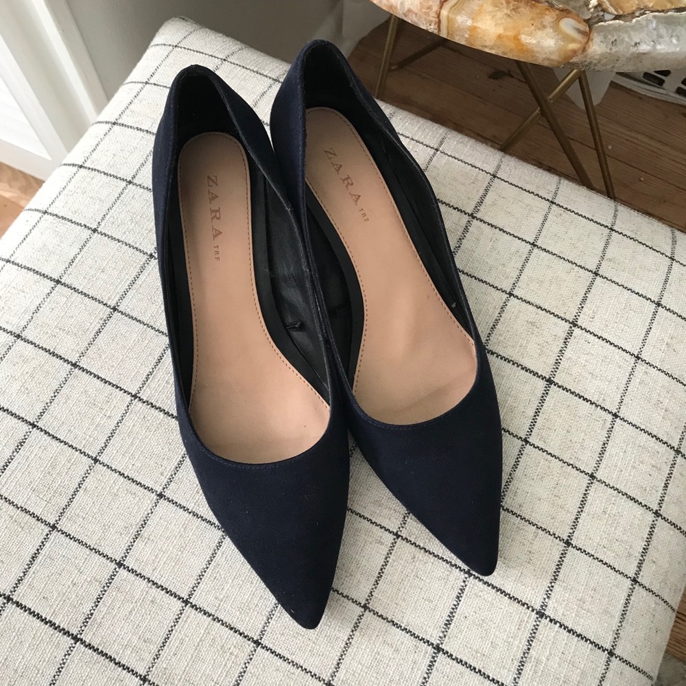 Women’s Zara Navy Kitten Heel Pumps